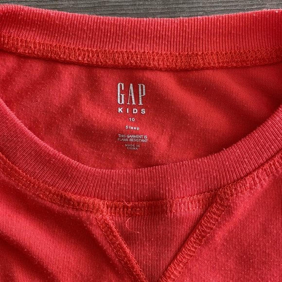 Boys Gap Kids Snooze! PJ Set with Shark Graphic - Picture 4 of 10